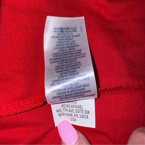 NWT CHAMPION Script Spell Out Logo Tee T-Shirt Red Boys Size XL - Picture 9 of 10